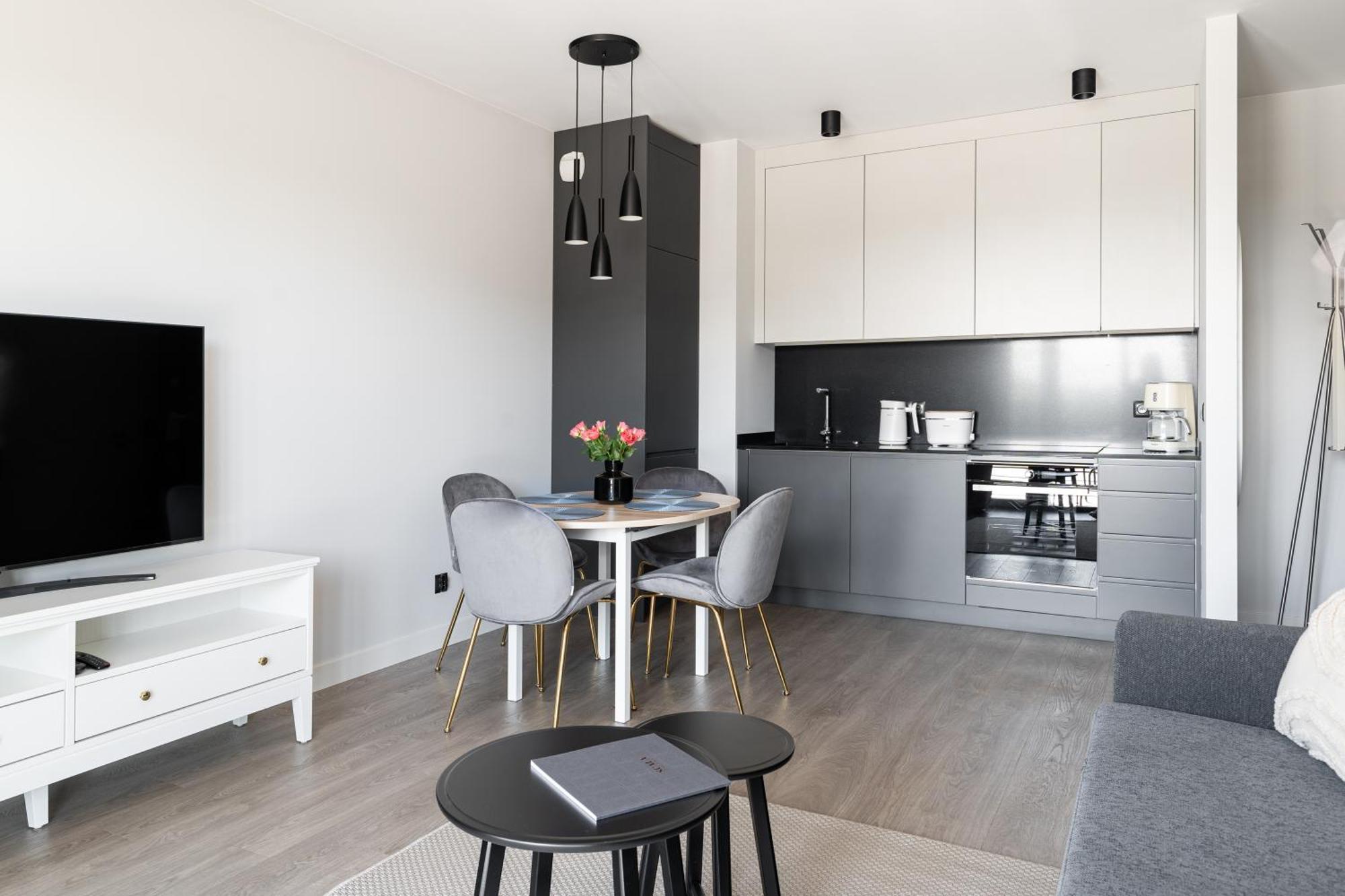 Scala City Center Apartments With Parking By Lion Apartments Gdansk Exterior photo